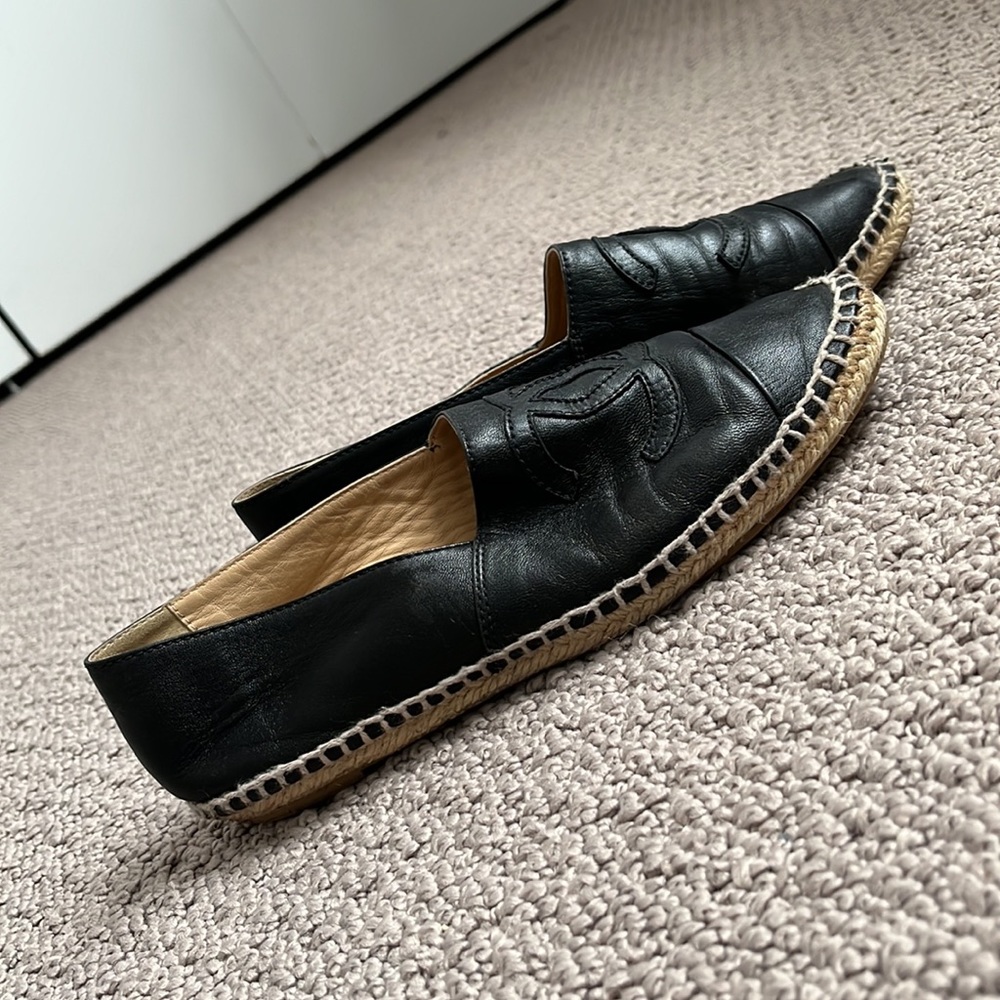 CHANEL Lambskin Espadrille Flats (37) - Black - Picture 10 of 11